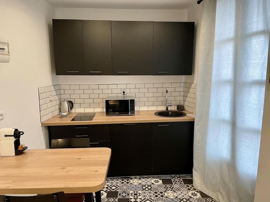 Le Moulin 3 - Appartement Tout Confort Centre Ville - Beziers - Wifi - Tv Connecte Exterior photo